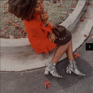 NIB Marc Fisher Retire Snakeskin Booties SZ 8.5